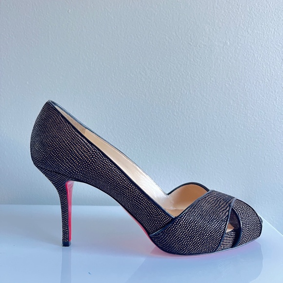 Christian Louboutin Stingray Leather Heels - Picture 6 of 6